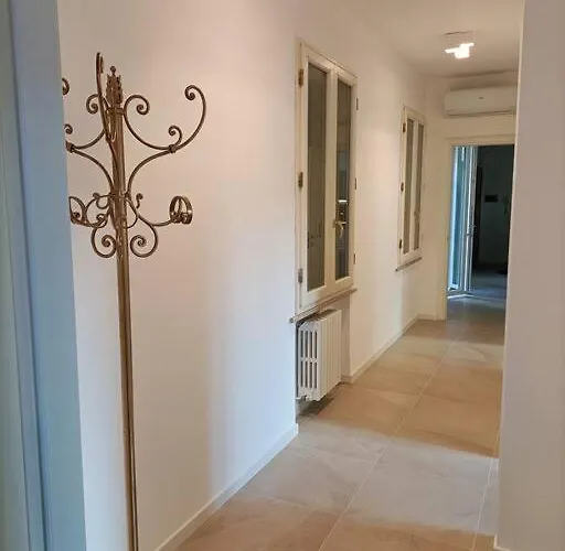 Maternatura Lägenhet Pesaro